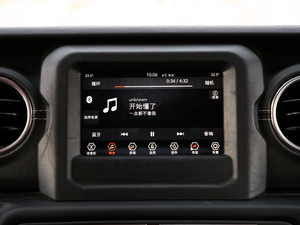 20182.0T SaharaT п؅^