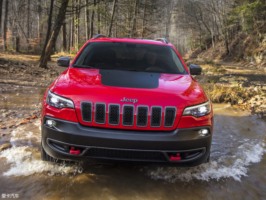 2018ɹ(M) Trailhawk