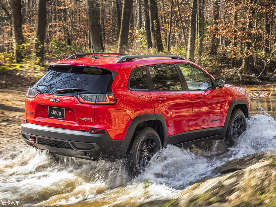 2018ɹ(M(jn)) Trailhawk