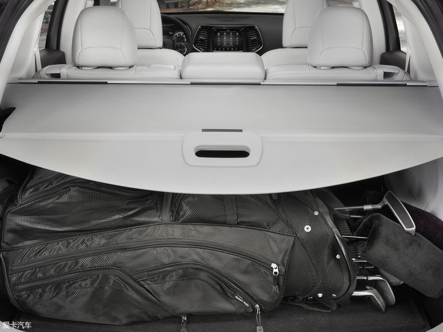 2018ɹ(M(jn)) Trailhawk