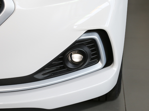 2018款1.6L 自动悦目版 国VI 前雾灯
