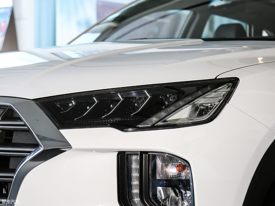 2019;L 280TGDi pxσrа V