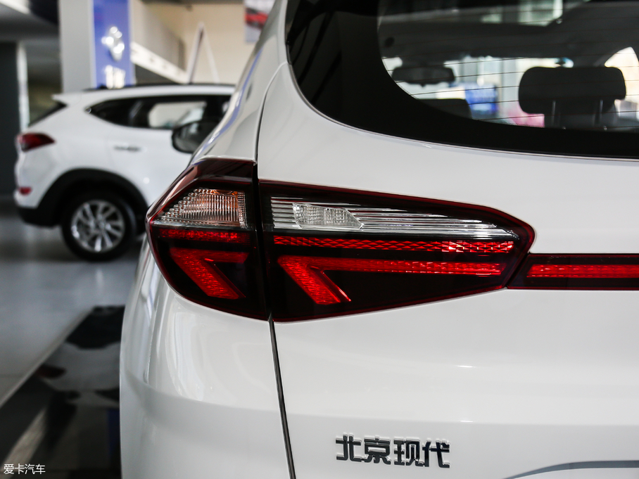 2019;L 280TGDi pxσrа V