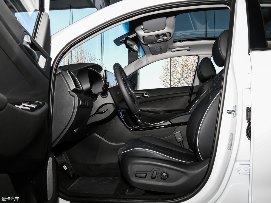 2019;L 280TGDi pxσ(q)r(sh)а (gu)V