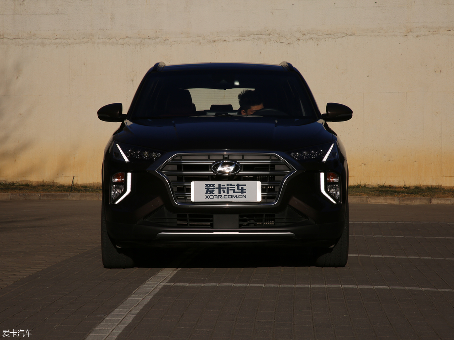 2019;L 280TGDi px V