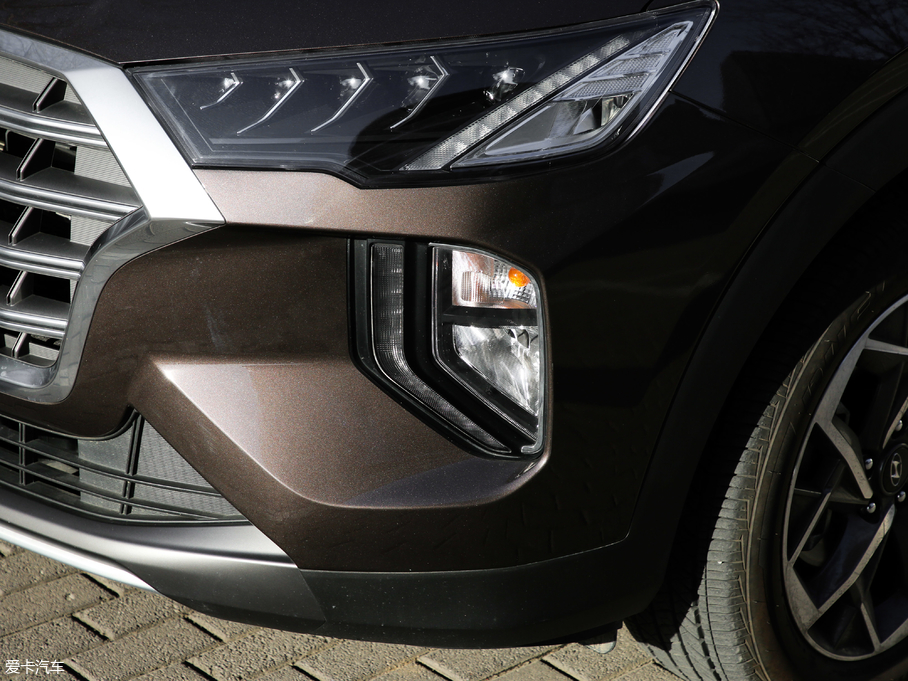 2019;L 280TGDi px V