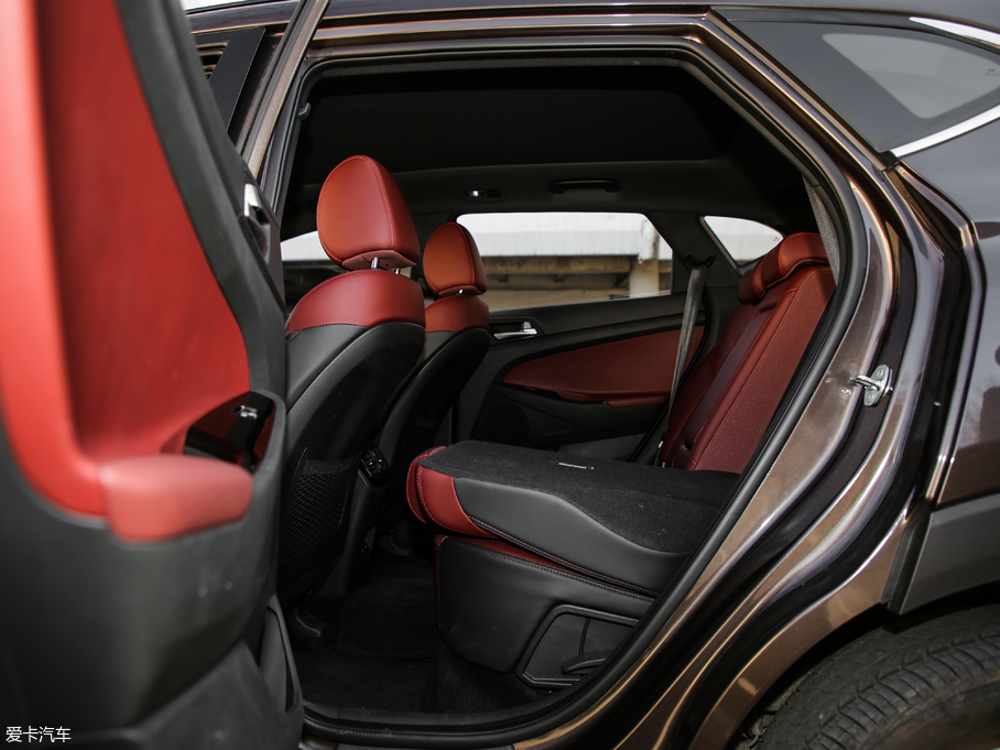 2019;L 280TGDi px(q) (gu)V