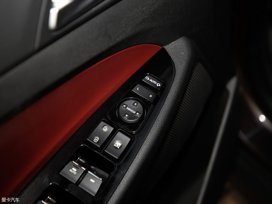 2019;L 280TGDi px V