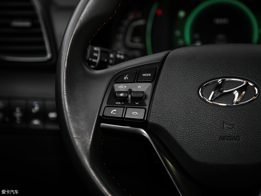 2019;L 280TGDi px(q) (gu)V