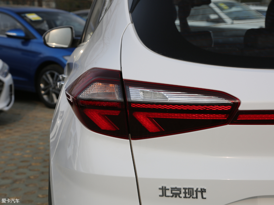 2019;L 280TGDi pxσ(q)(lin) (gu)V