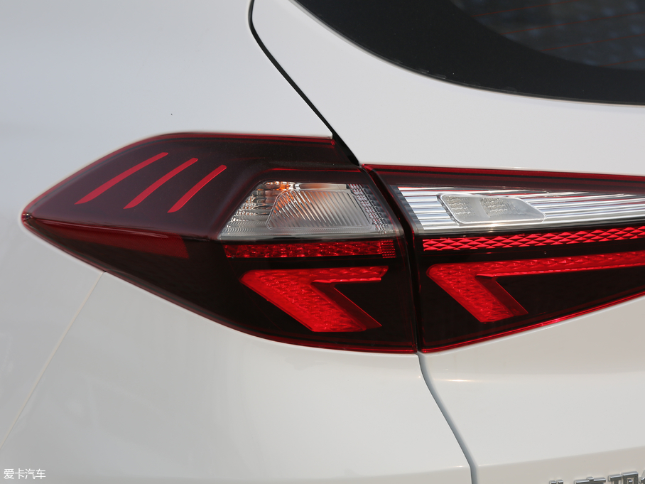 2019;L 280TGDi pxσ V