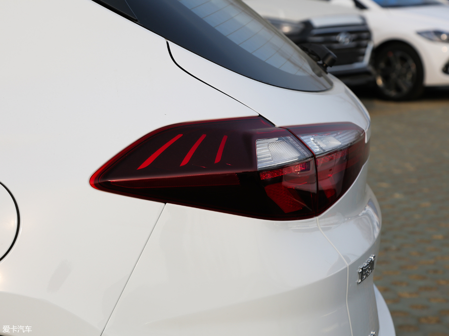 2019;L 280TGDi pxσ V