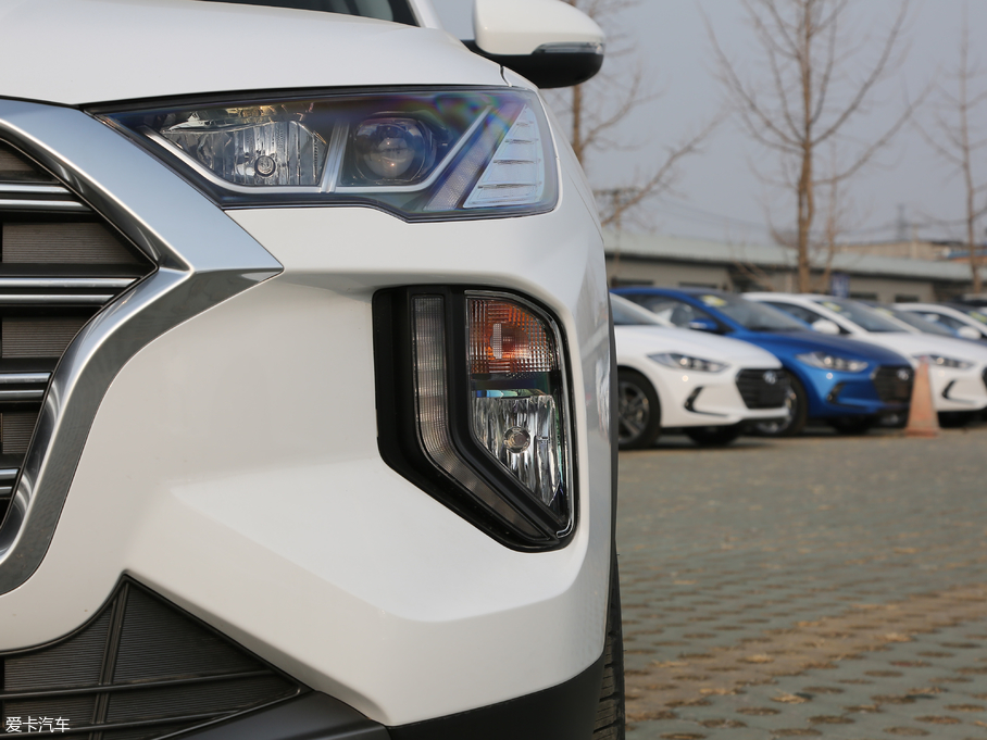 2019;L 280TGDi pxσ(q)(lin) V