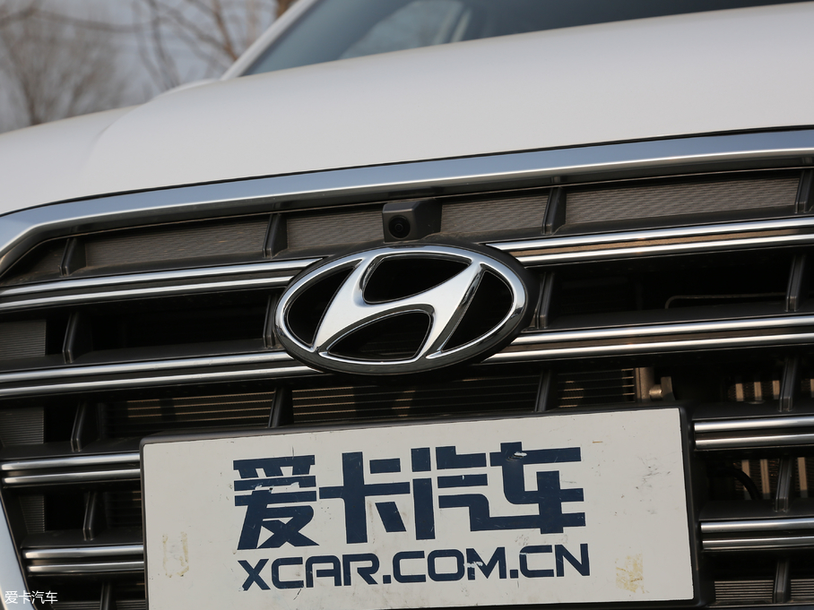 2019;L 280TGDi pxσ V