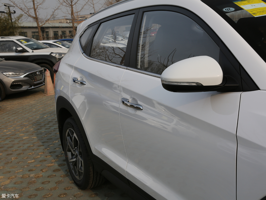 2019;L 280TGDi pxσ(q)(lin) V