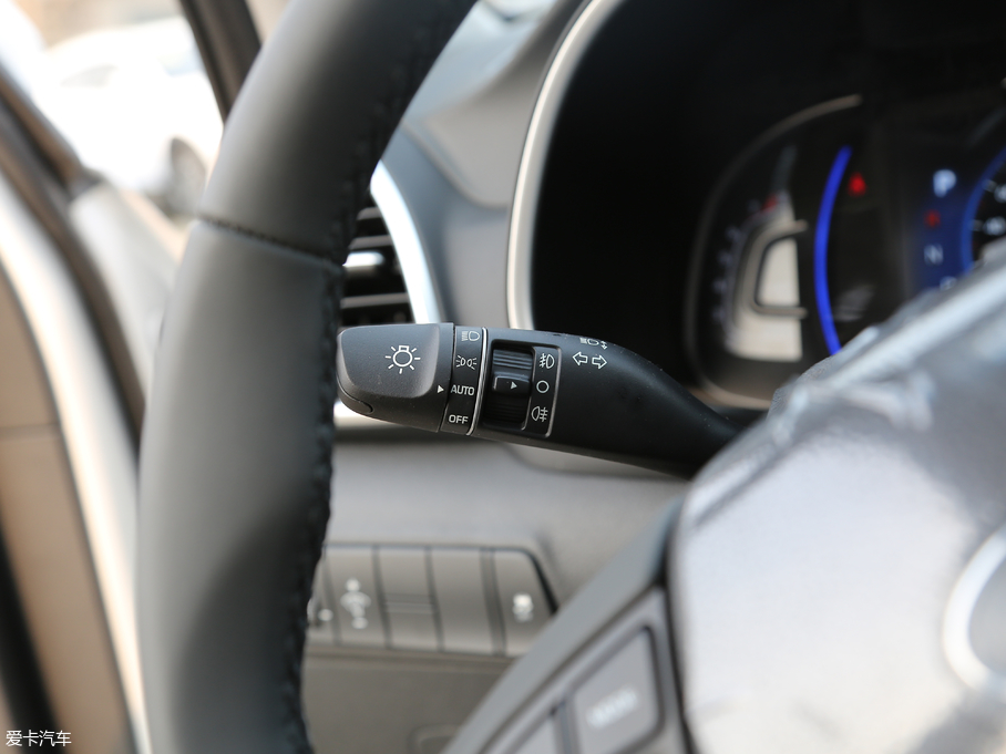 2019;L 280TGDi pxσ V