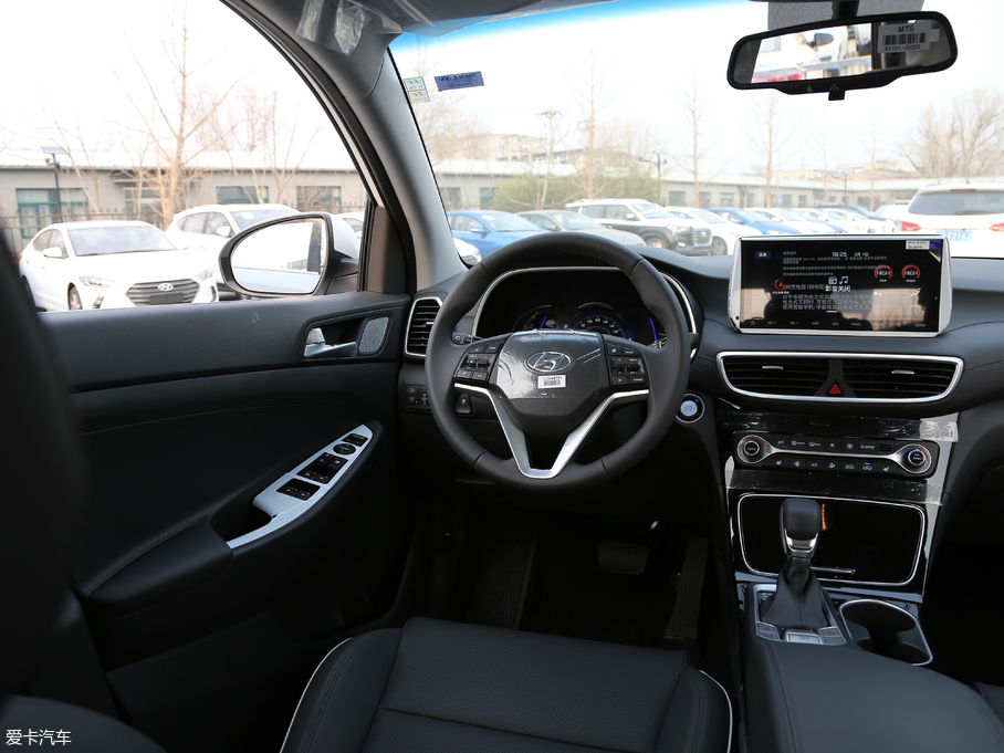 2019;L 280TGDi pxσ V