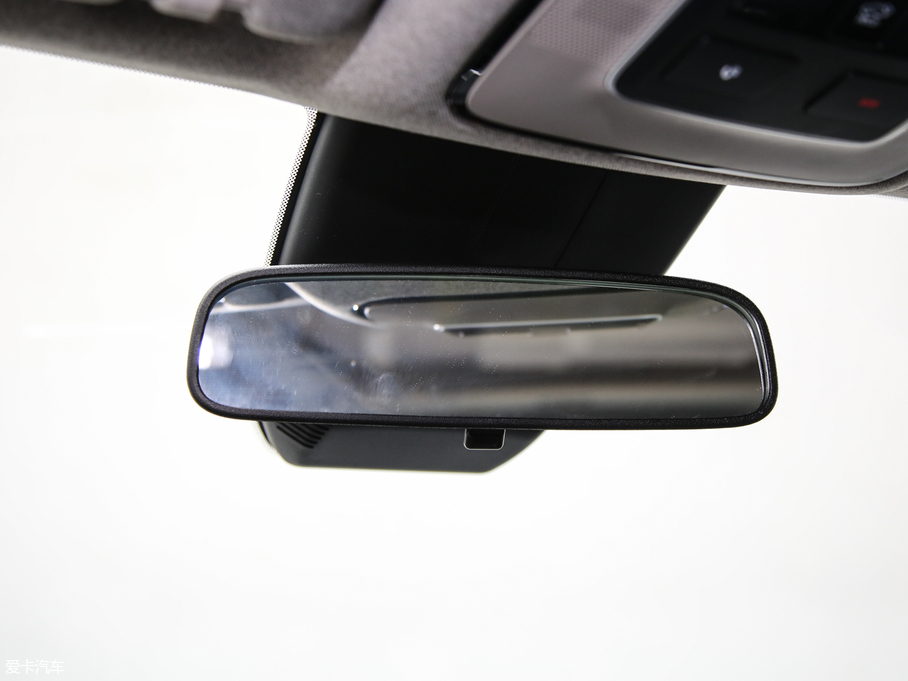 2019F_ Ĵ_ 380 TGDi TOP ԄŞ