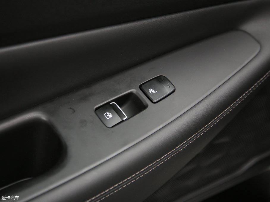 2019F_ Ĵ_ 380 TGDi TOP ԄŞ