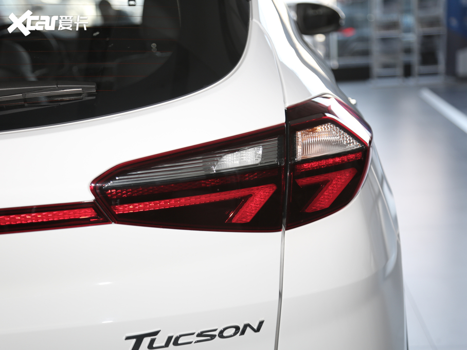 2019;L 280TGDi pxσrа VI