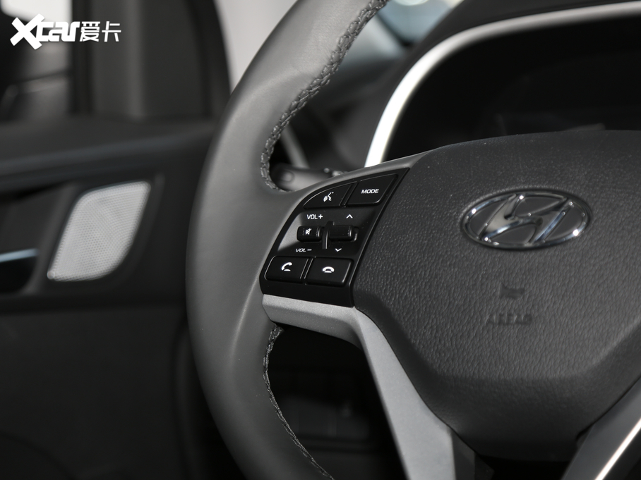 2019;L 280TGDi pxσ(q)rа VI