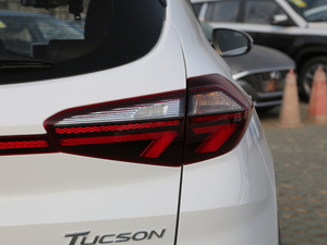 2019280TGDi pxσ(q)(lin) (gu)V β