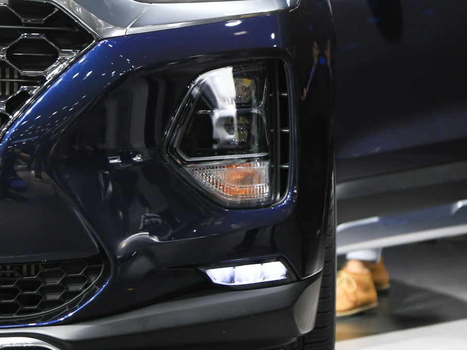 2019F_ Ĵ_ 380 TGDi DLX ԄӃ