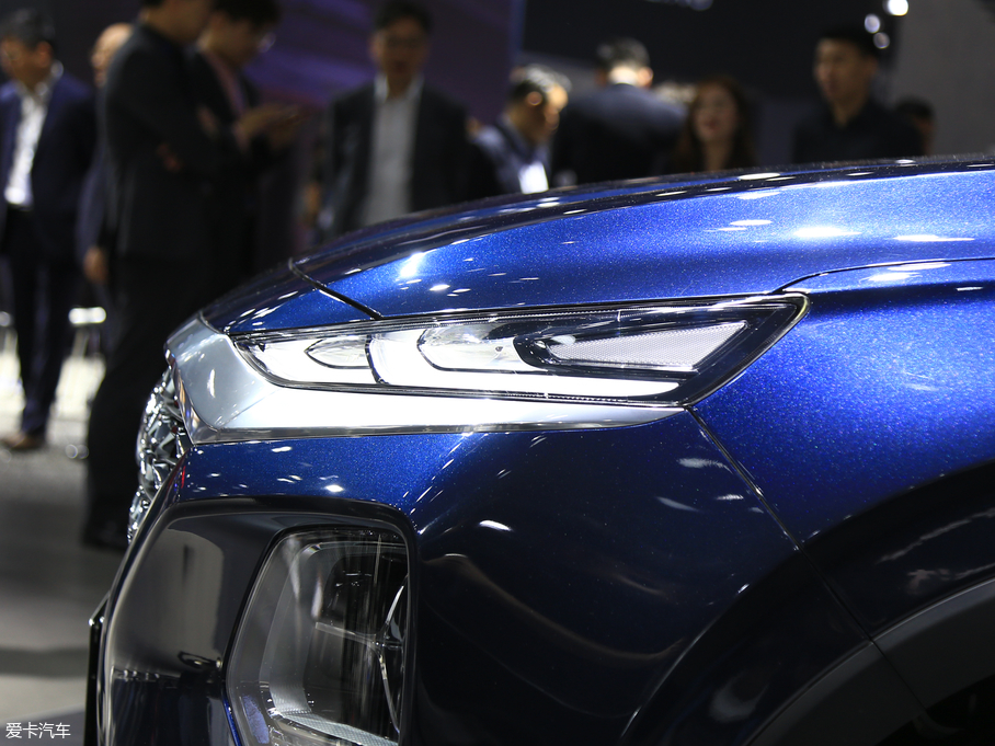 2019F_ Ĵ_ 380 TGDi DLX ԄӃ