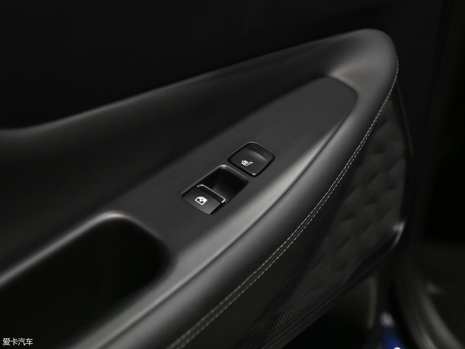 2019F_ Ĵ_ 380 TGDi DLX ԄӃ