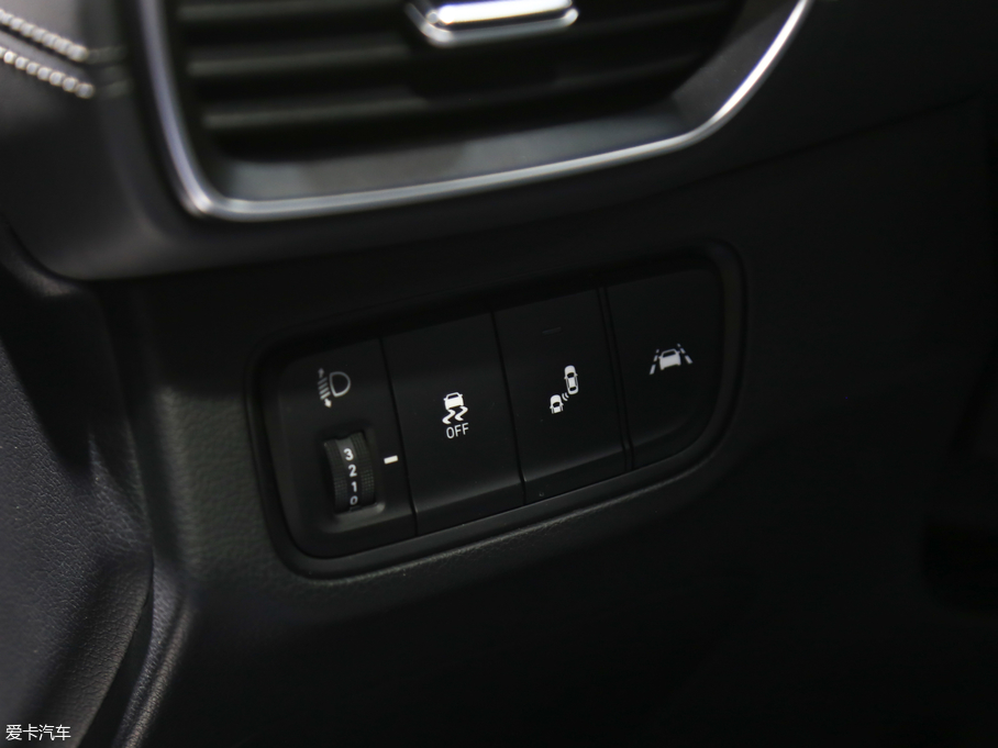 2019F(xin)_(d) Ĵ_(d) 380 TGDi DLX Ԅ(dng)(q)