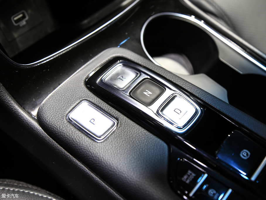 2019F_ Ĵ_ 380 TGDi DLX ԄӃ