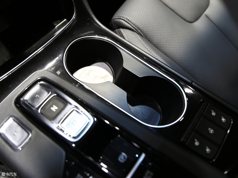 2019F_ Ĵ_ 380 TGDi DLX ԄӃ