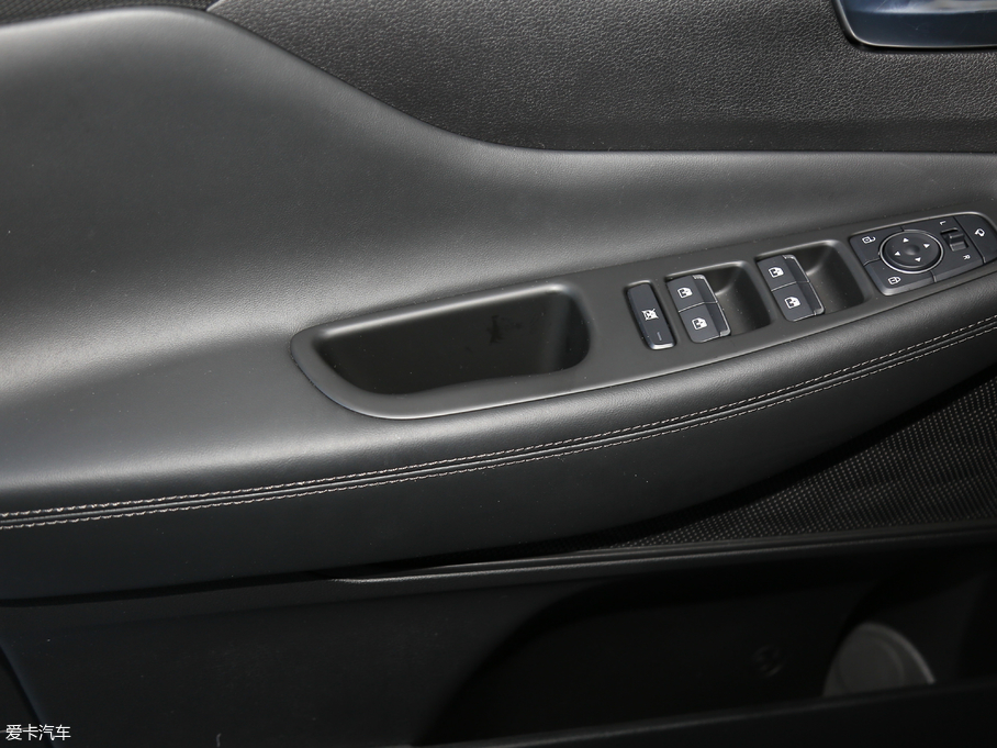 2019F_ Ĵ_ 380 TGDi TOP ԄŞ