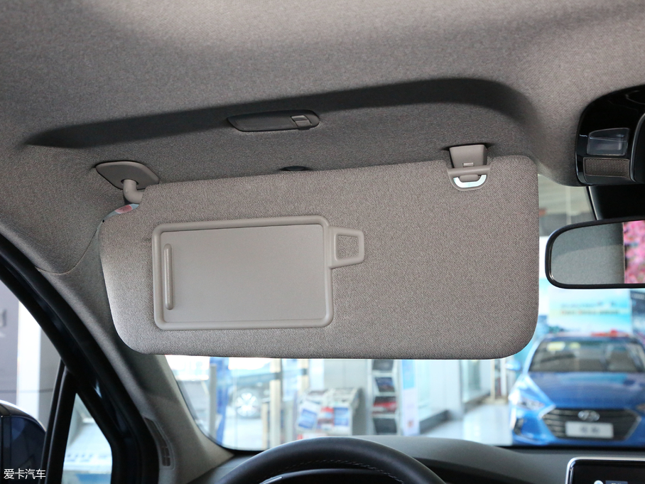 2019F_ Ĵ_ 380 TGDi TOP ԄŞ