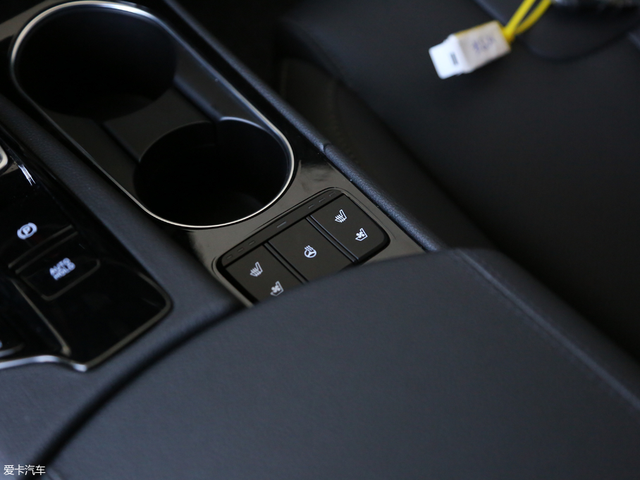 2019F_ Ĵ_ 380 TGDi TOP ԄŞ