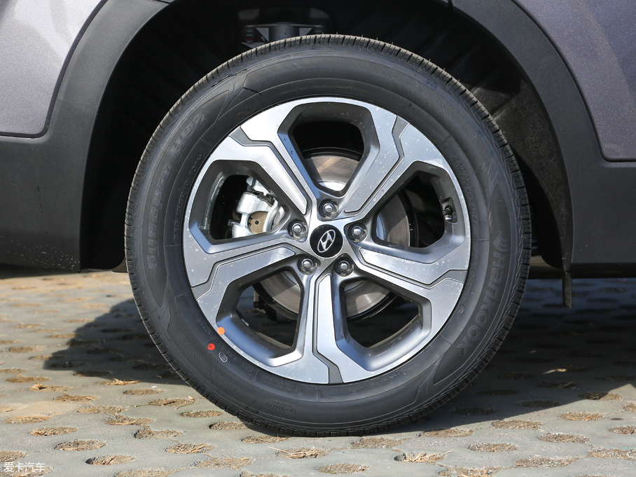 2019F(xin)_(d) Ĵ_(d) 380 TGDi DLX Ԅ(dng)(q)