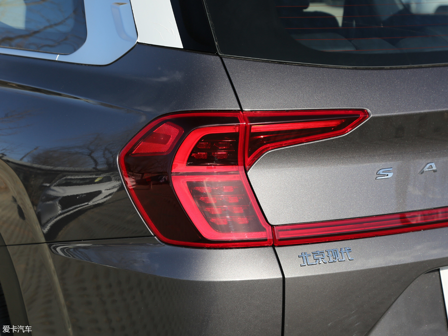 2019F_ Ĵ_ 380 TGDi DLX ԄӃ