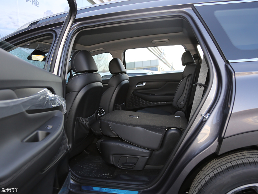 2019F_ Ĵ_ 380 TGDi DLX ԄӃ