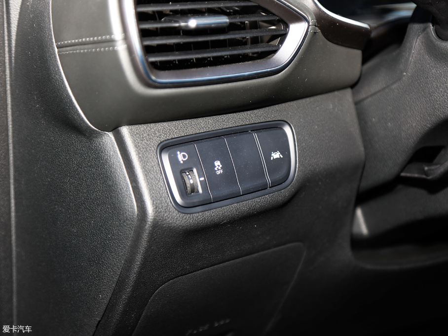 2019F(xin)_ Ĵ_ 380 TGDi DLX ԄӃ