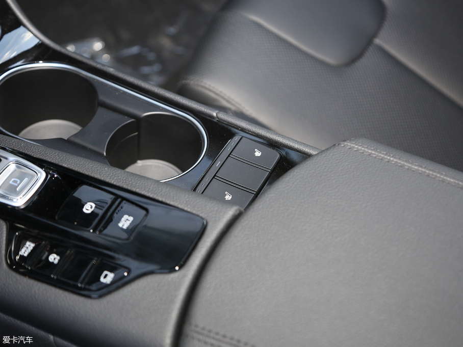 2019F_ Ĵ_ 380 TGDi DLX ԄӃ