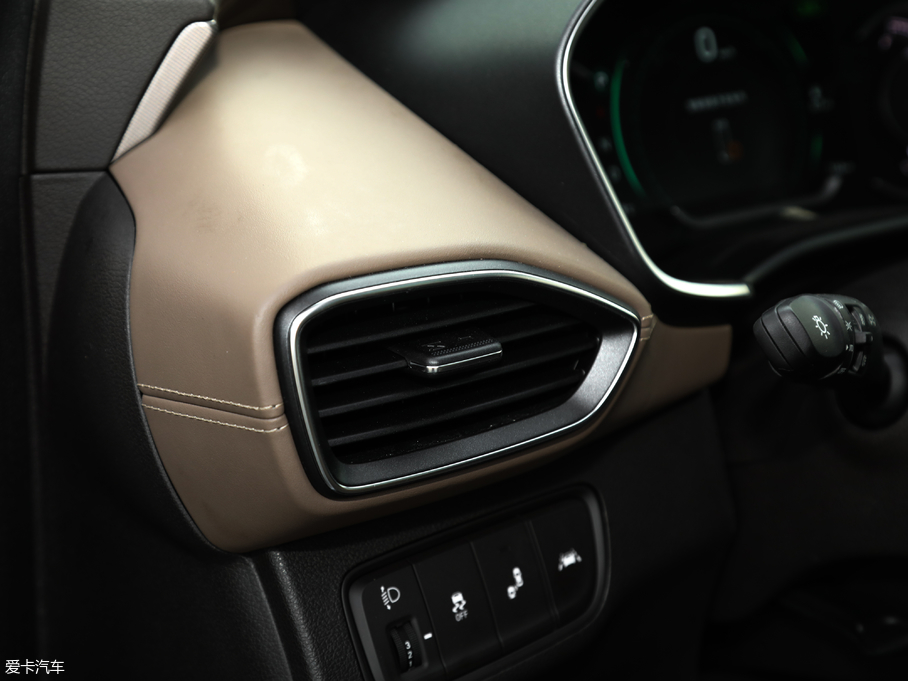 2019F_ Ĵ_ 380 TGDi TOP ԄŞ