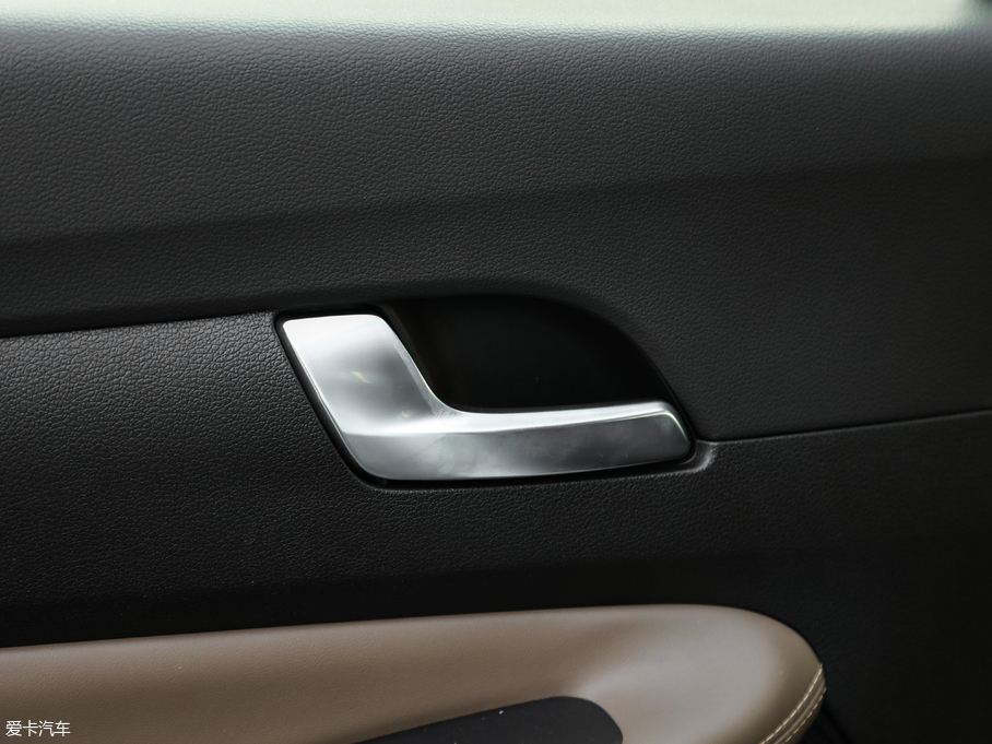 2019F_ Ĵ_ 380 TGDi TOP ԄŞ