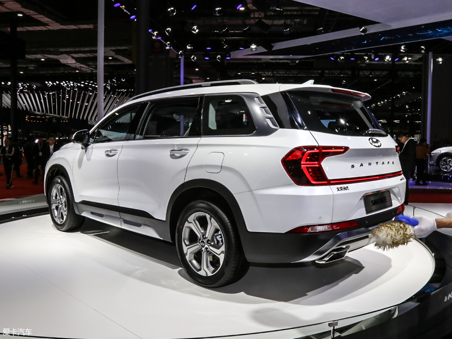 2019F_ Ĵ_ 380 TGDi DLX ԄPLUS