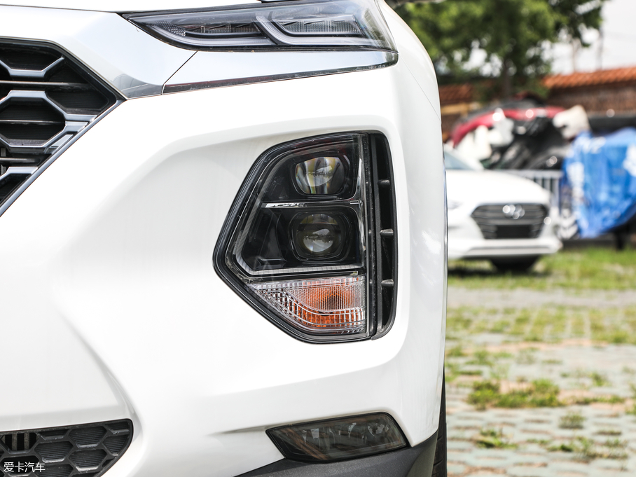 2019F_ Ĵ_ 380 TGDi DLX ԄӃ