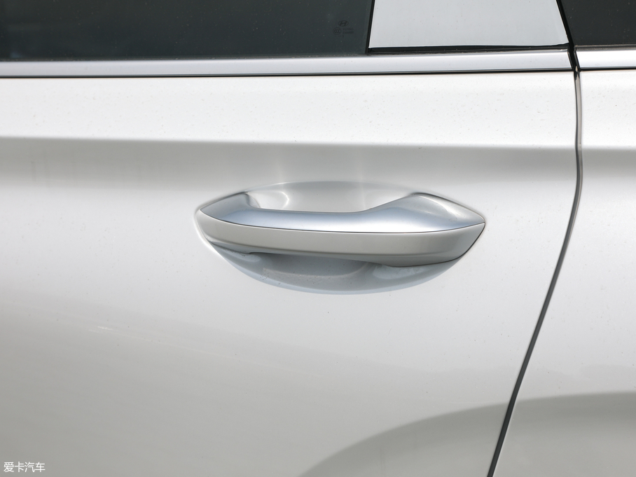 2019F_ Ĵ_ 380 TGDi DLX ԄӃ