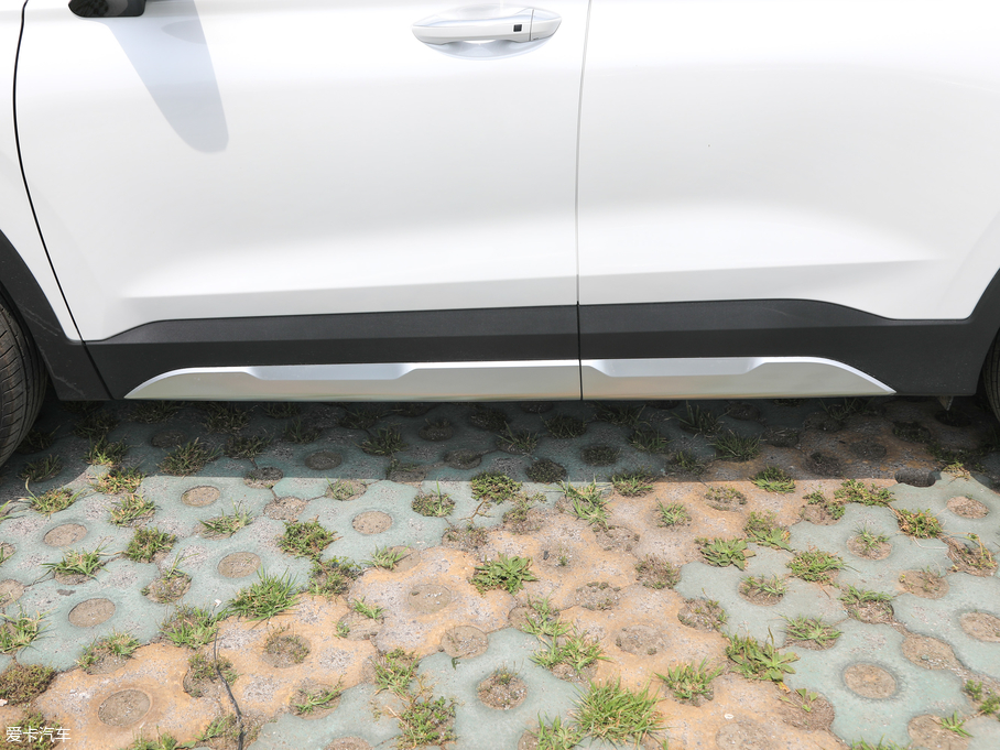 2019F_ Ĵ_ 380 TGDi DLX ԄӃ