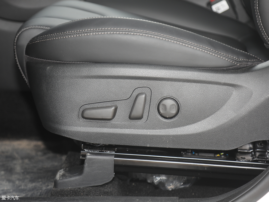 2019F_ Ĵ_ 380 TGDi DLX ԄӃ