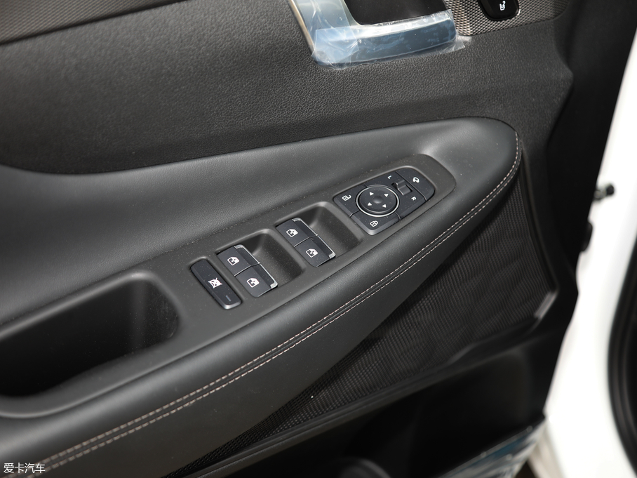 2019F(xin)_(d) Ĵ_(d) 380 TGDi DLX Ԅ(dng)(q)