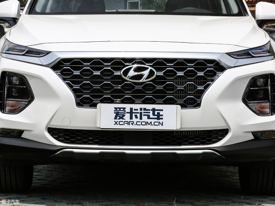 2019F_ Ĵ_ 380 TGDi DLX Ԅ