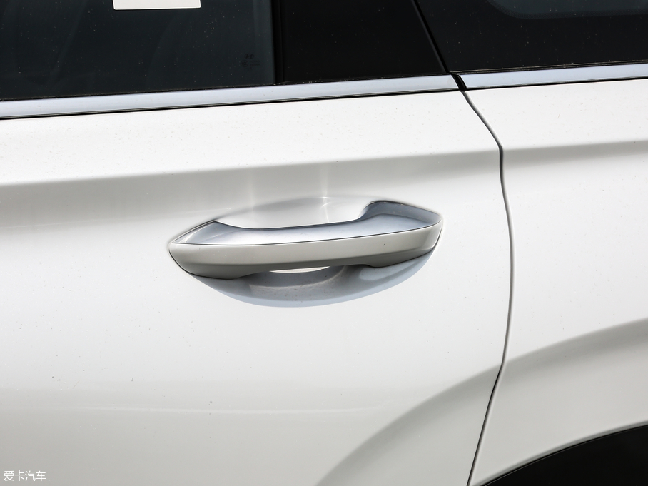 2019F_ Ĵ_ 380 TGDi DLX Ԅ